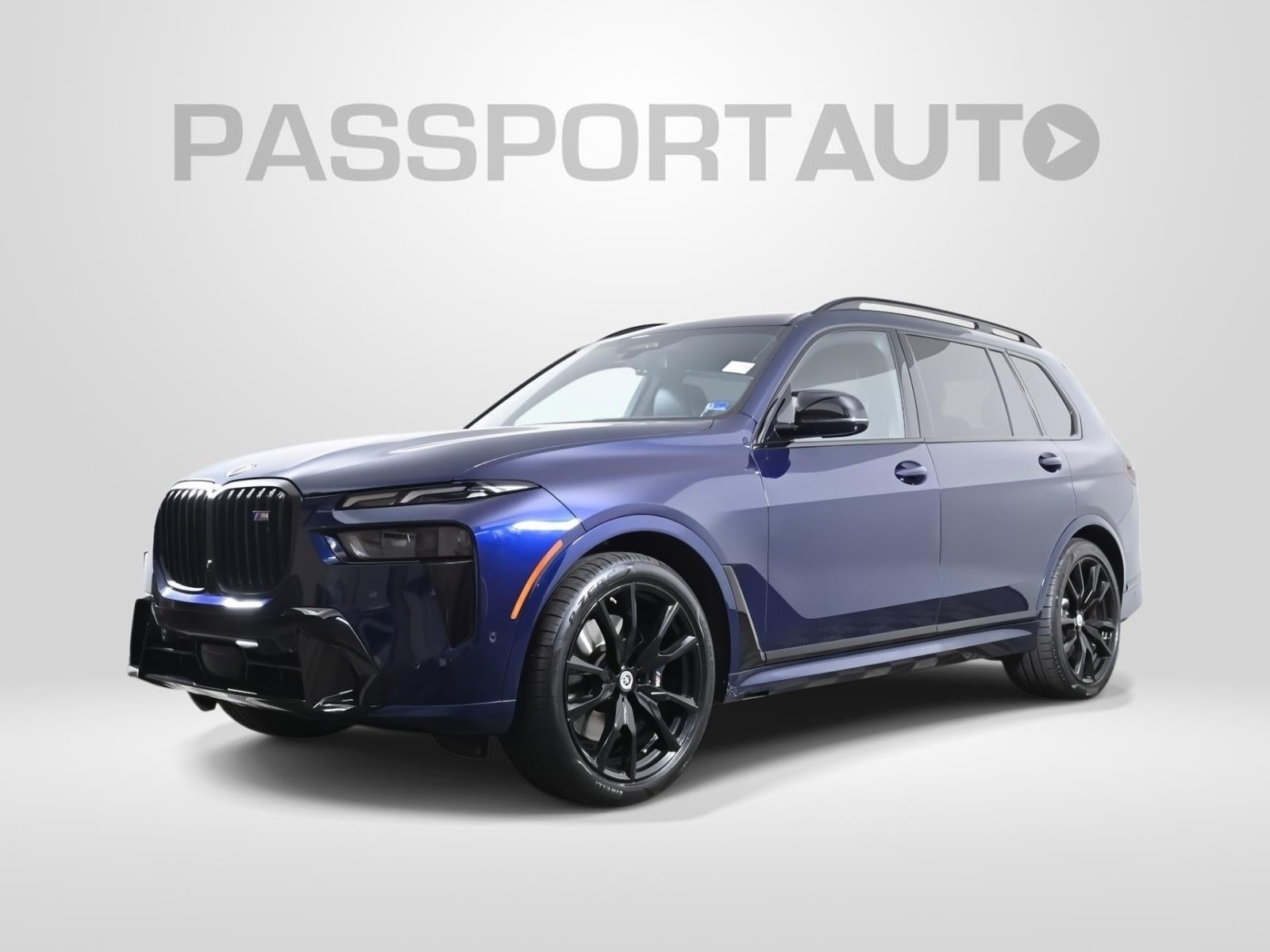 2023 BMW X7 M60i