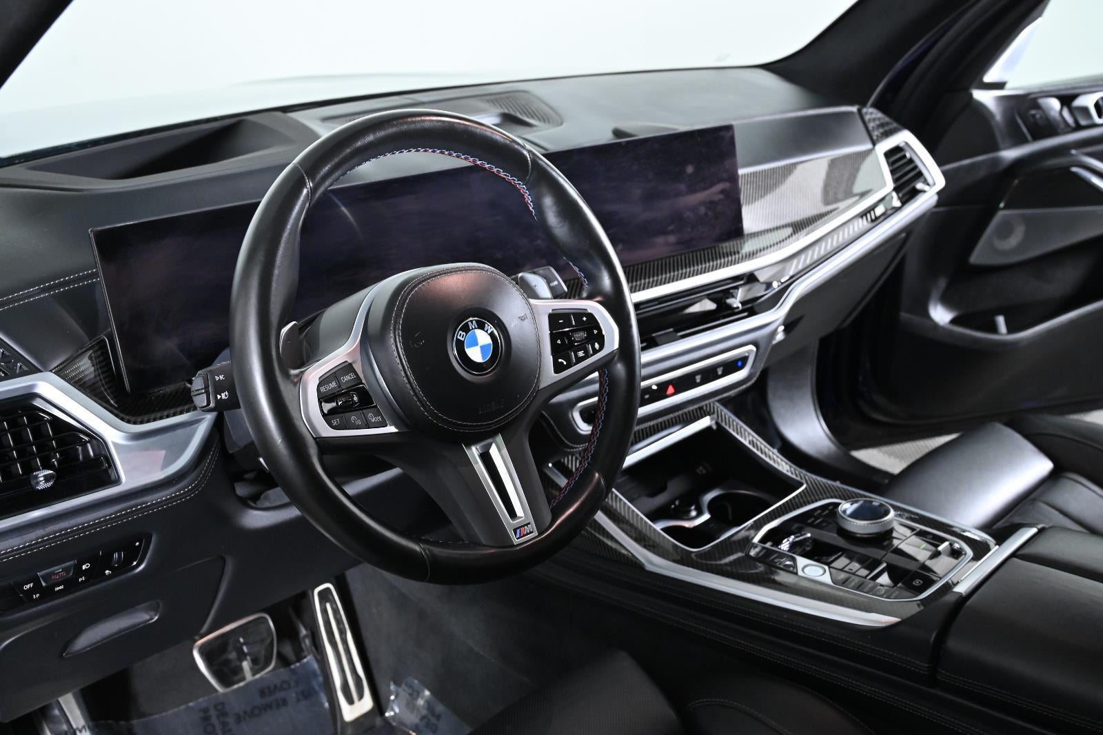 2023 BMW X7 M60i