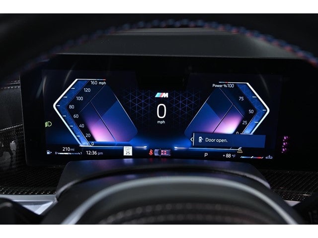 2023 BMW X7 M60i