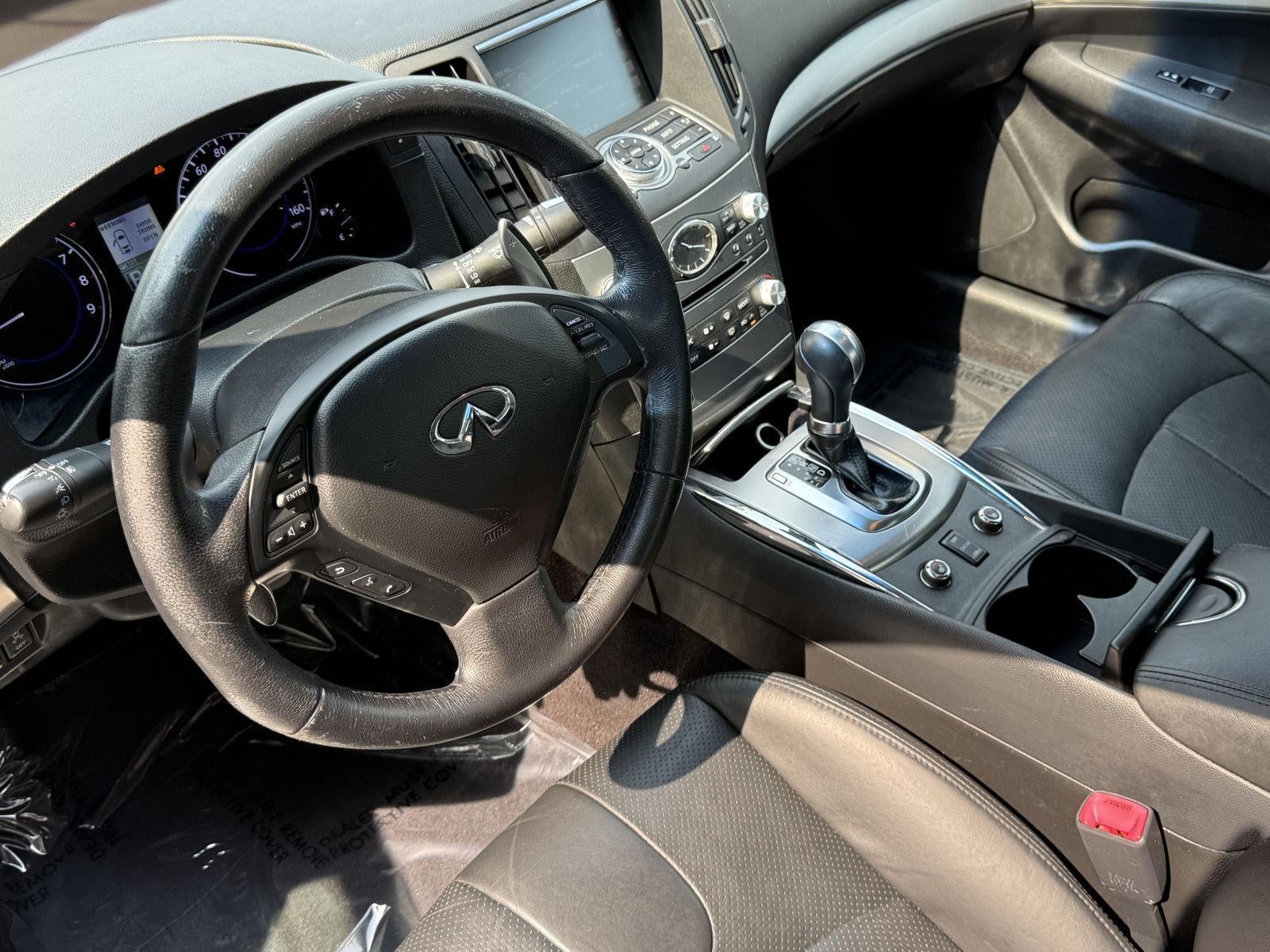2012 INFINITI G37 Sedan x