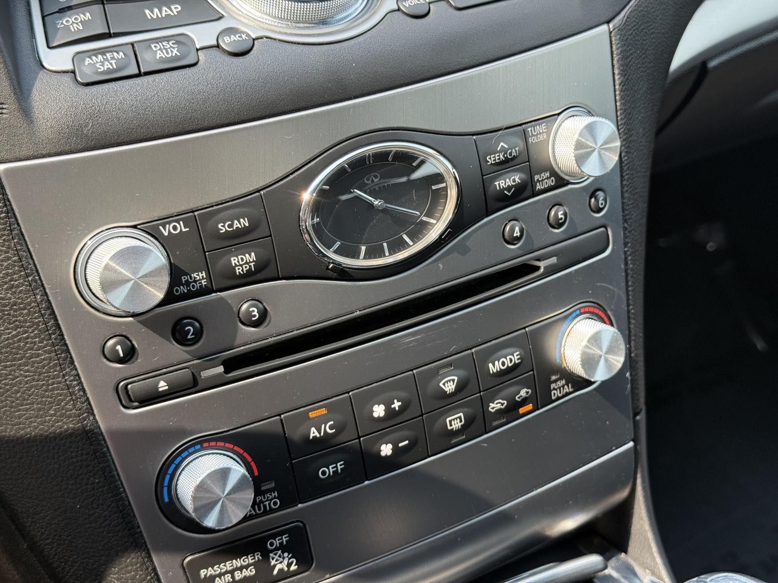 2012 INFINITI G37 Sedan x
