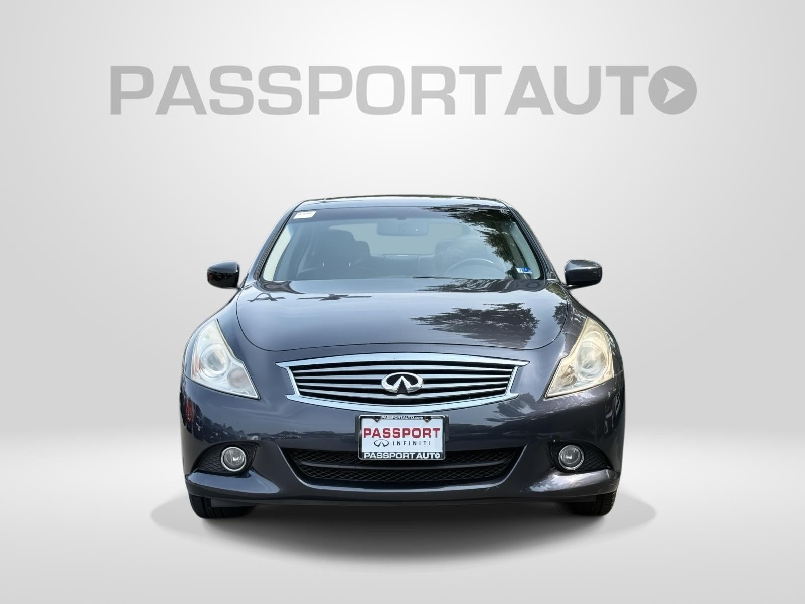 2012 INFINITI G37 Sedan x