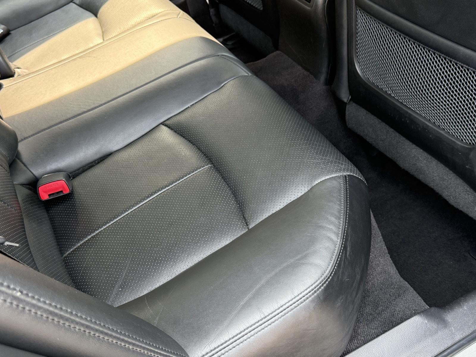 2012 INFINITI G37 Sedan x