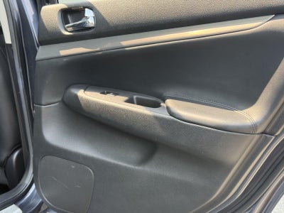 2012 INFINITI G37 Sedan x