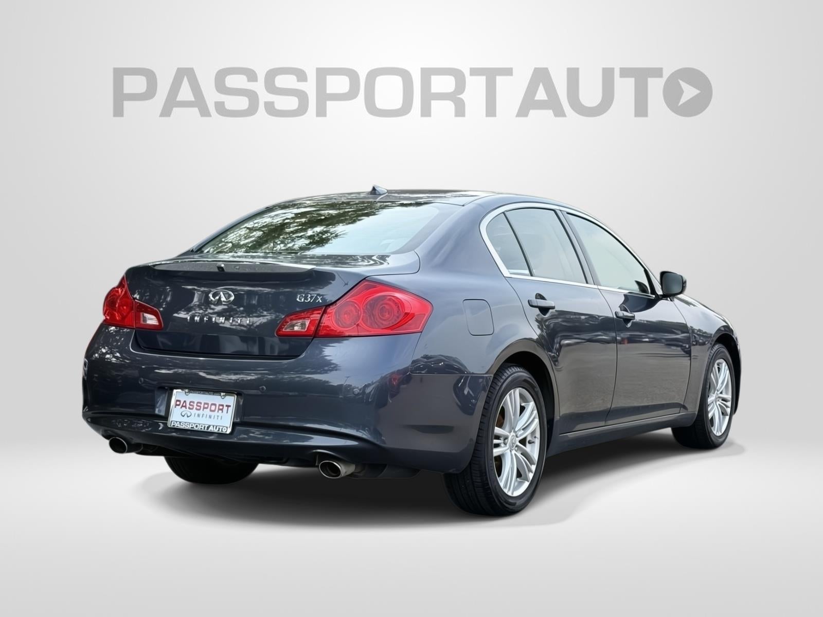 2012 INFINITI G37 Sedan x