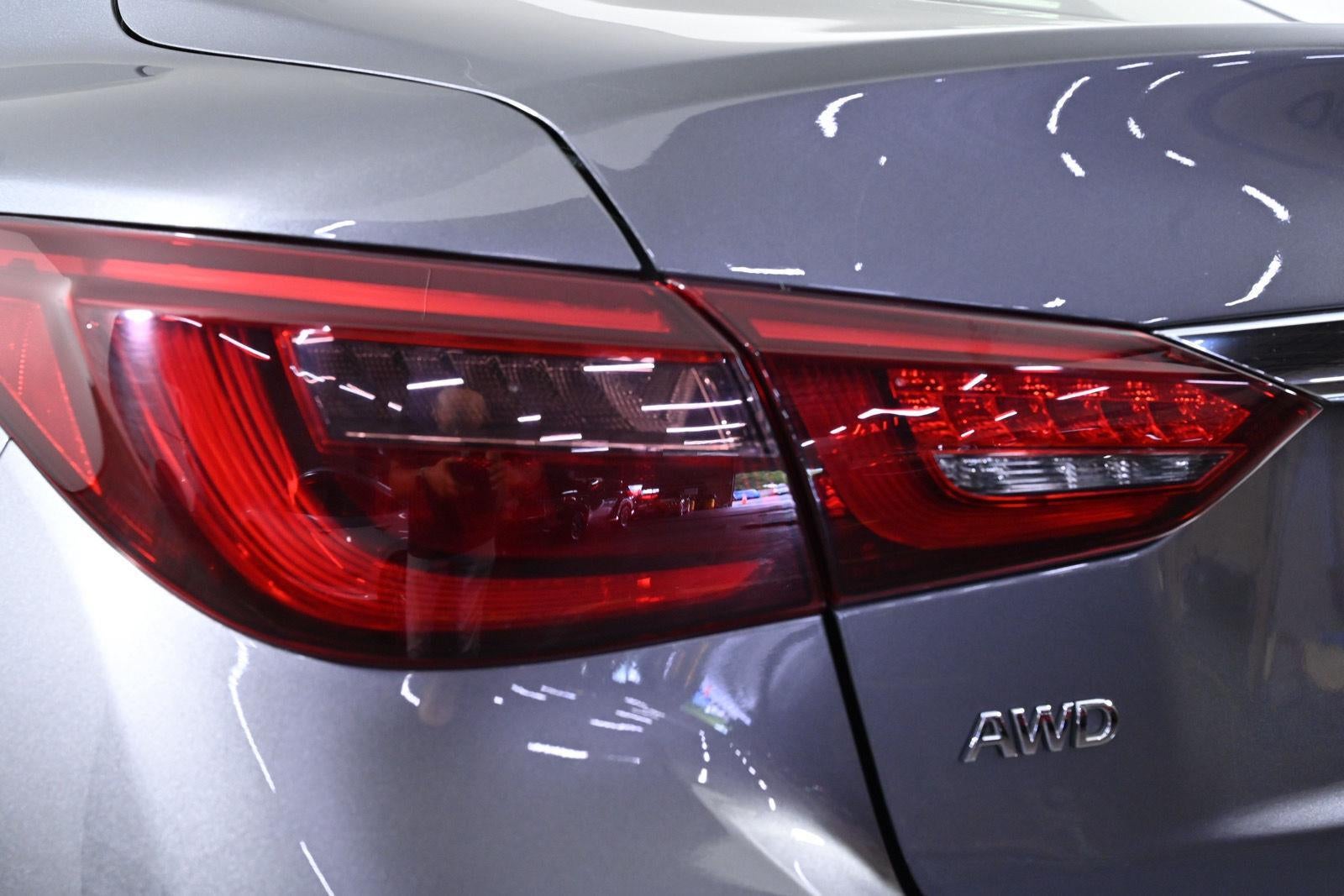 2023 INFINITI Q50 LUXE