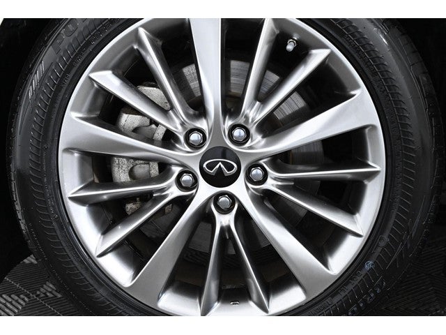 2024 INFINITI Q50 LUXE