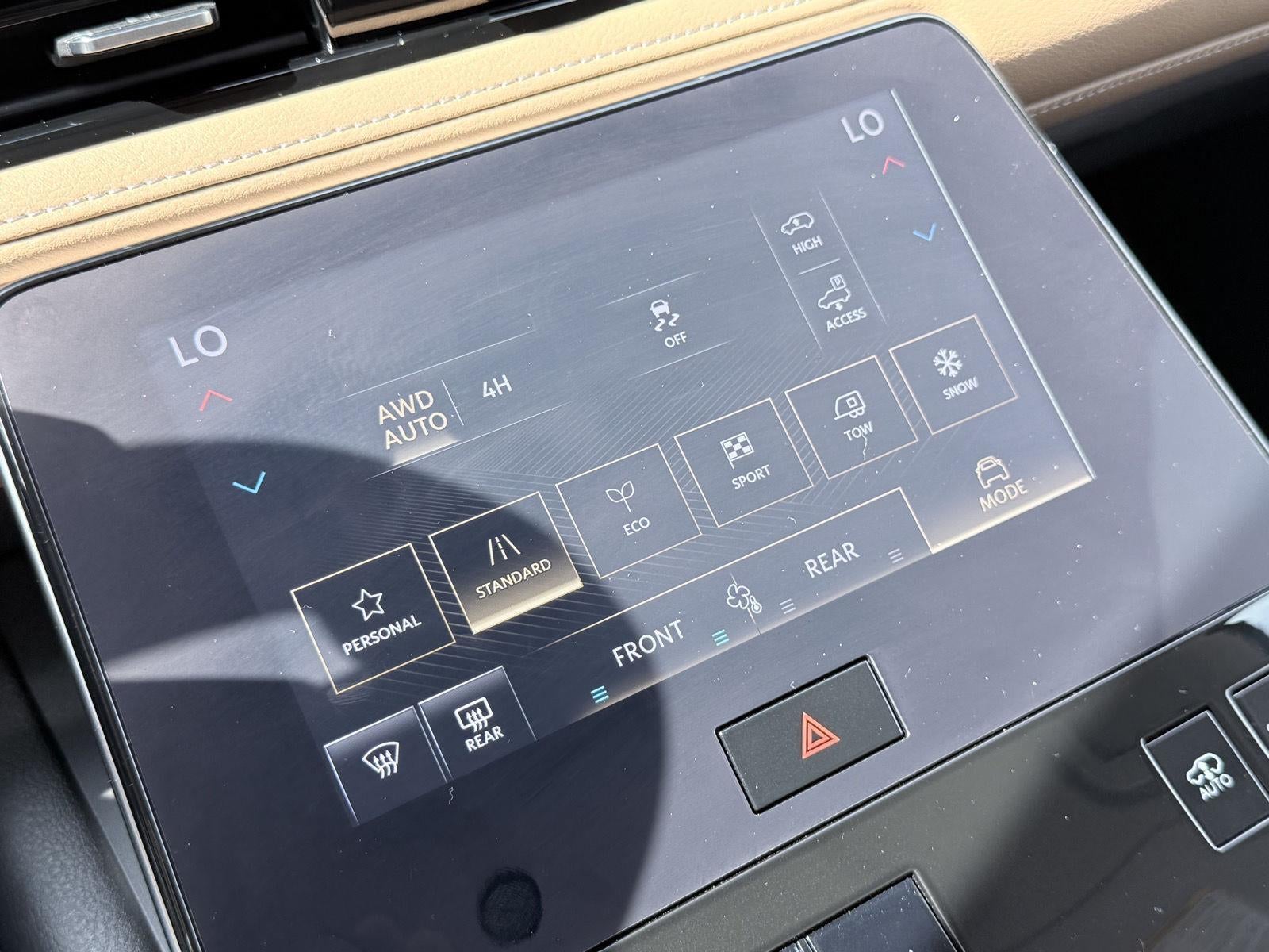 2026 INFINITI QX80 LUXE