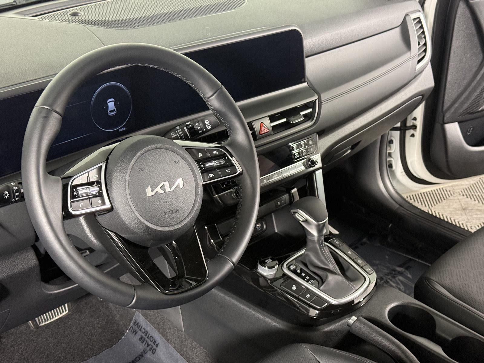 2025 Kia Seltos EX