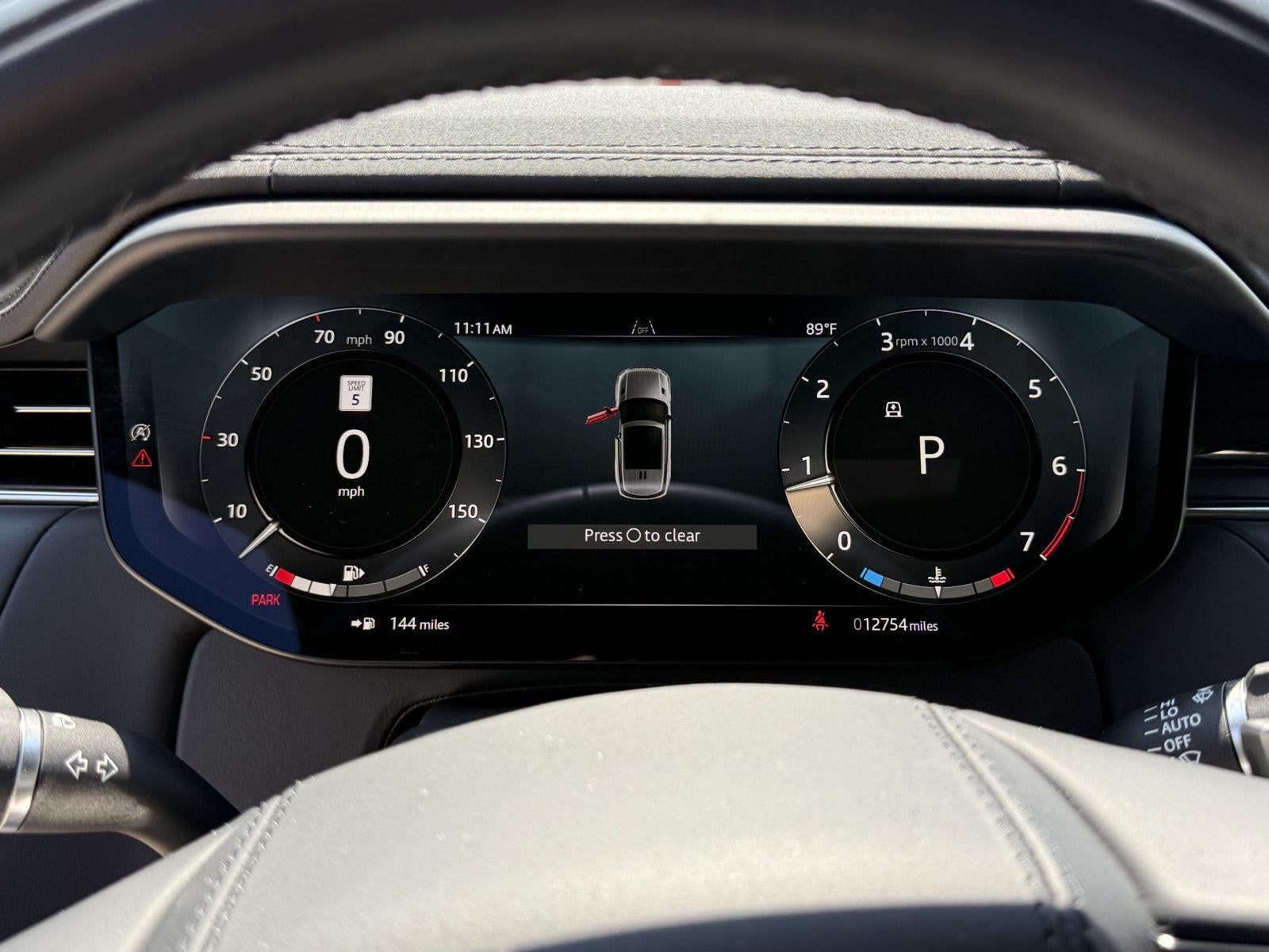 2025 Land Rover Range Rover Sport SE