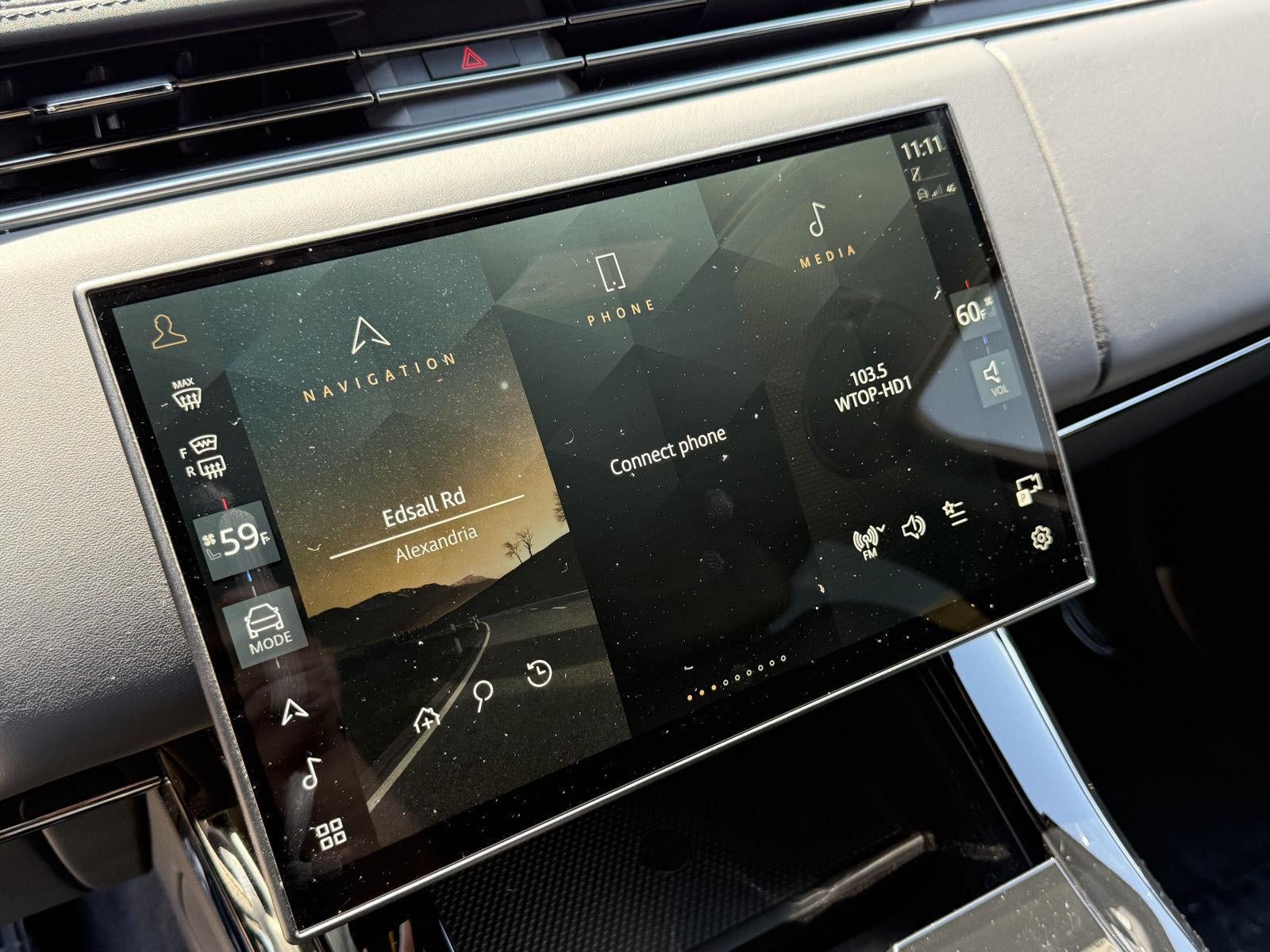 2025 Land Rover Range Rover Sport SE