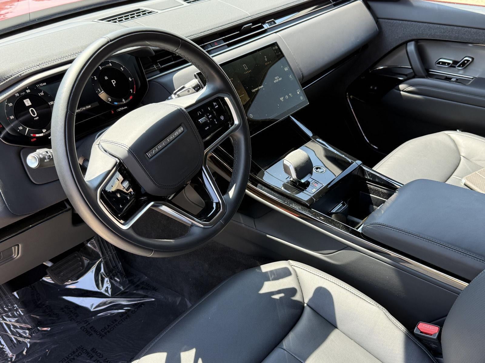 2025 Land Rover Range Rover Sport SE