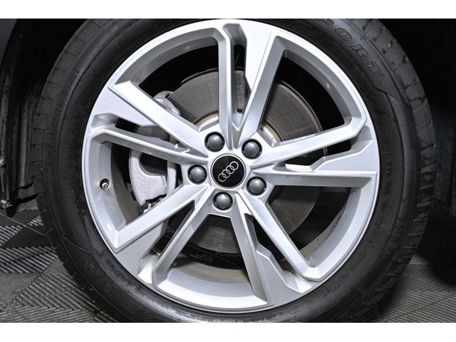 2024 Audi Q3 S line Premium Plus