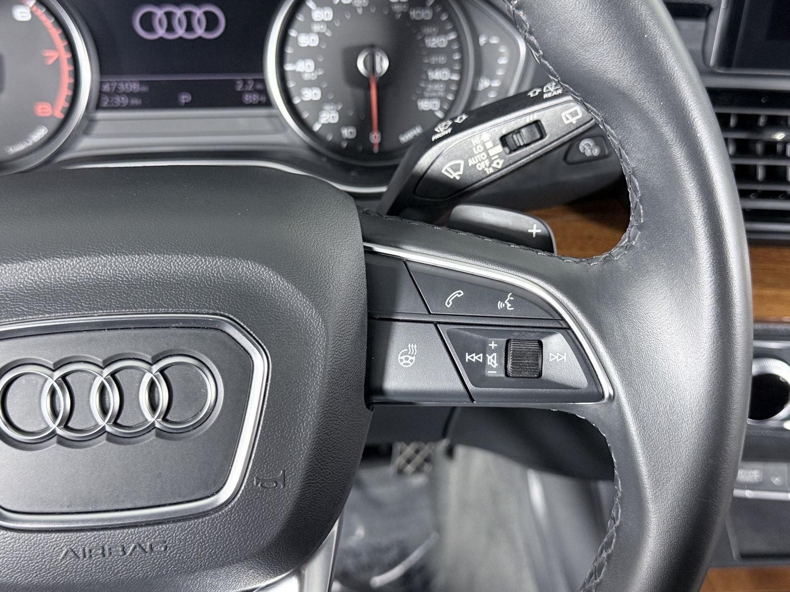 2022 Audi Q5 S line Premium