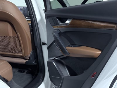 2022 Audi Q5 S line Premium