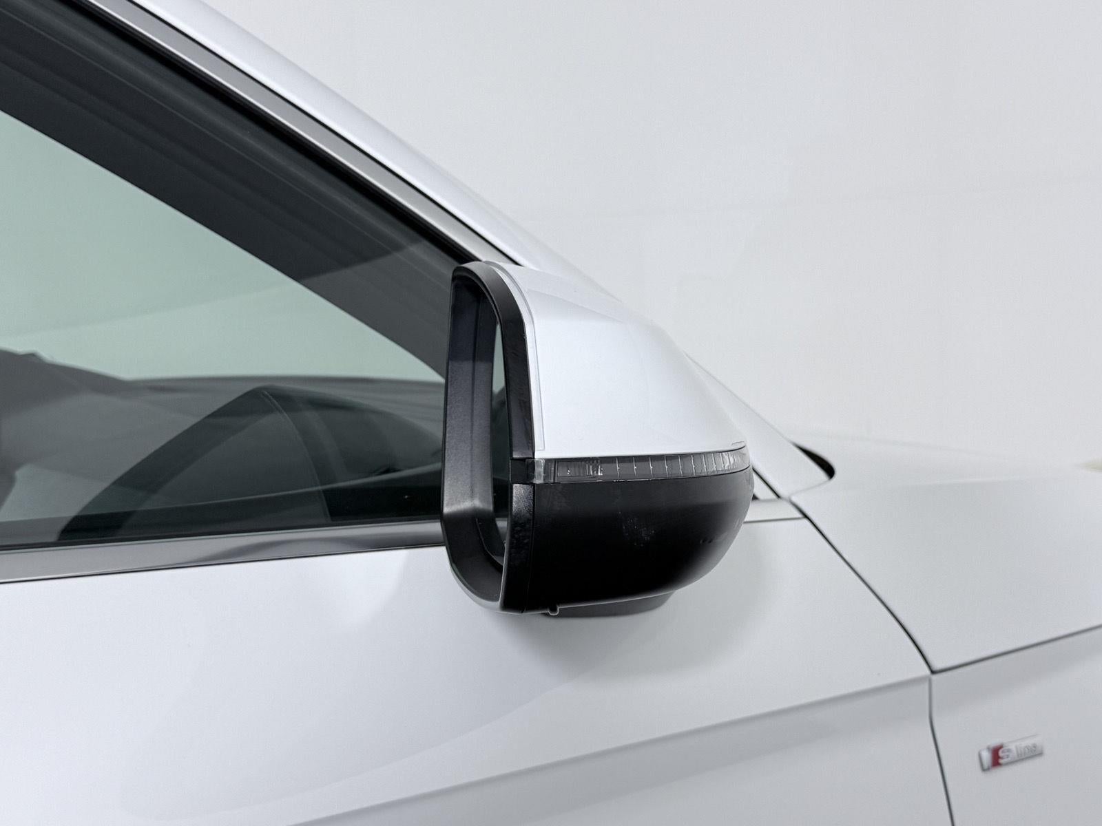 2022 Audi Q5 S line Premium