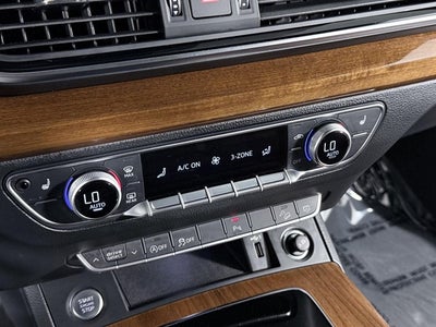 2022 Audi Q5 S line Premium