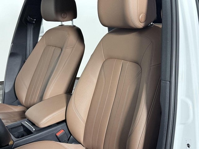 2022 Audi Q5 S line Premium
