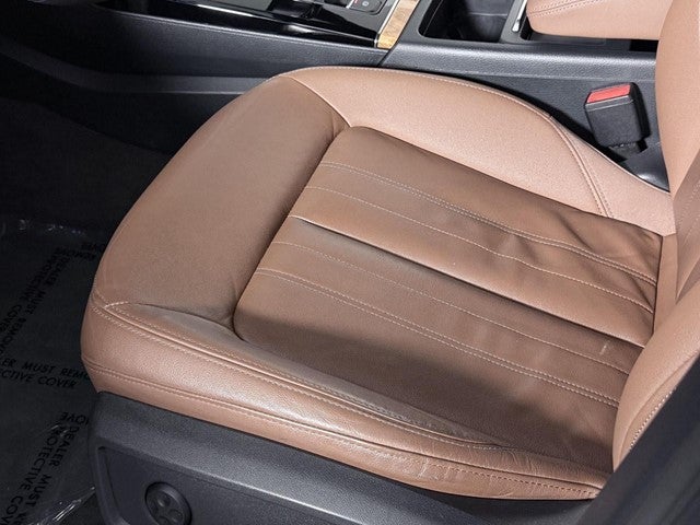 2022 Audi Q5 S line Premium