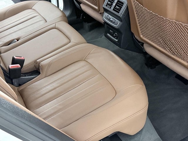 2022 Audi Q5 S line Premium