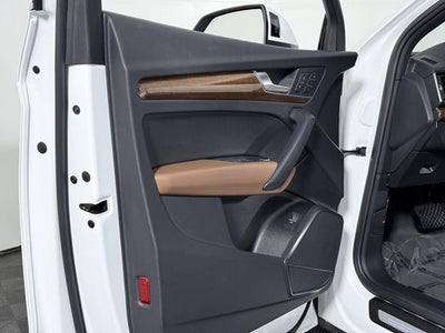 2022 Audi Q5 S line Premium