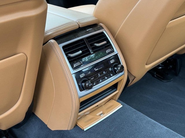 2022 BMW 7 Series 750i xDrive