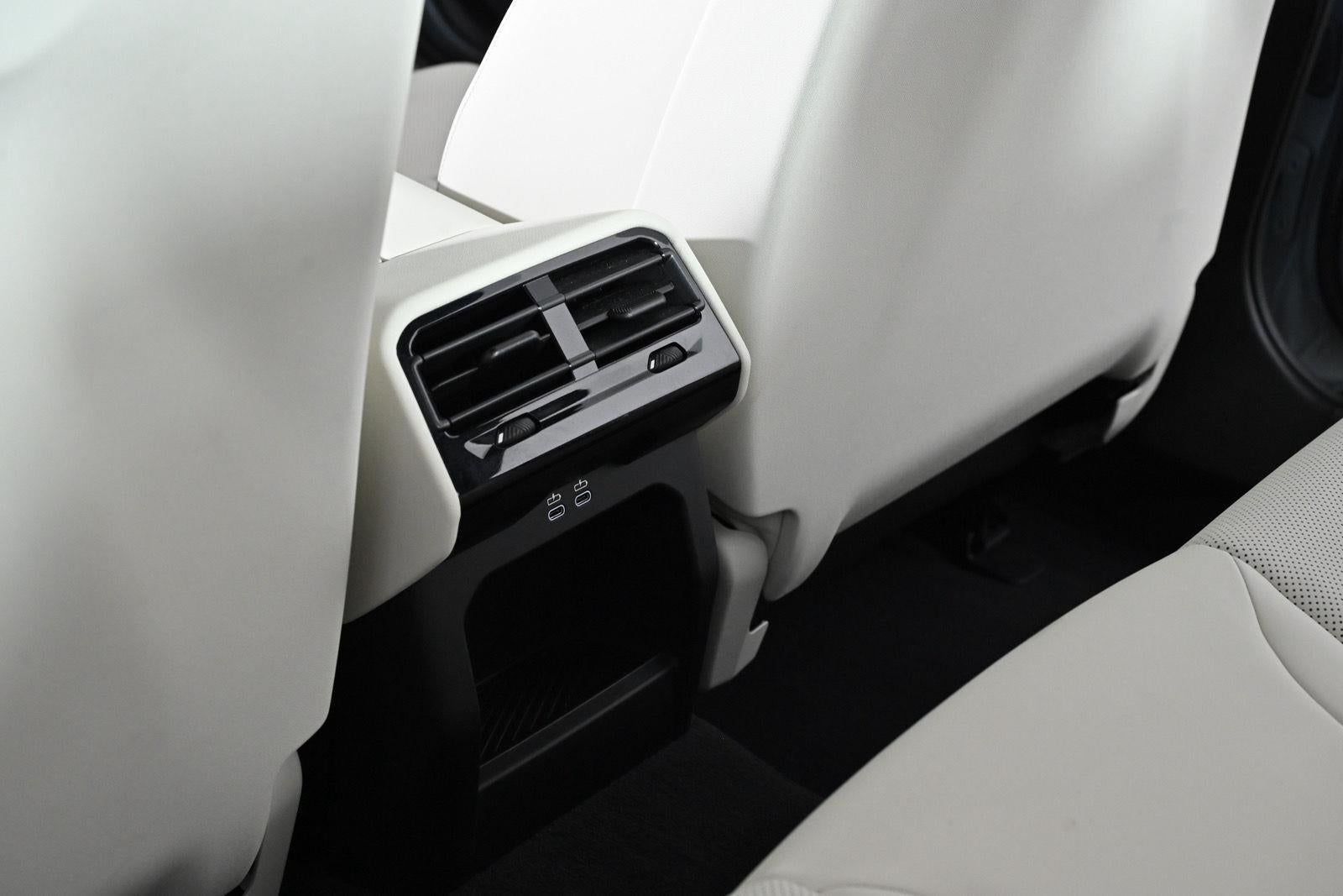 2024 BMW i5 M60