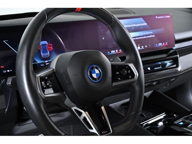 2024 BMW i5 M60