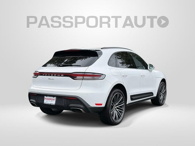 2025 Porsche Macan AWD