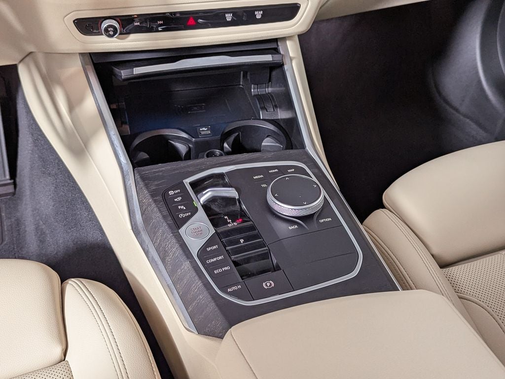 2024 BMW 3 Series 330i xDrive