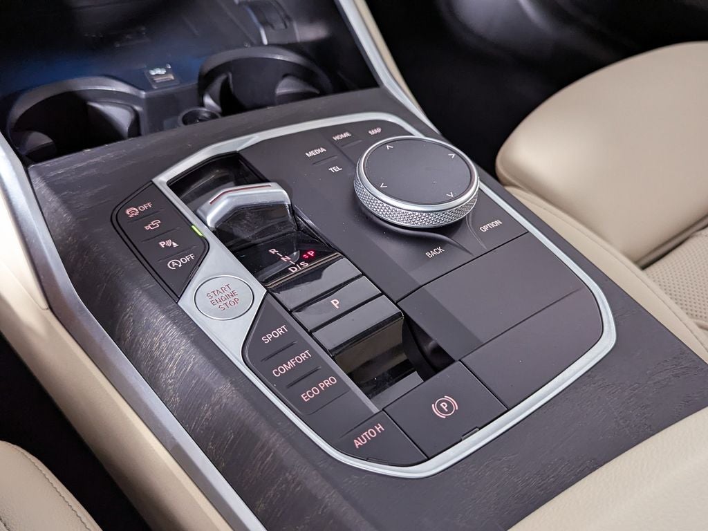 2024 BMW 3 Series 330i xDrive