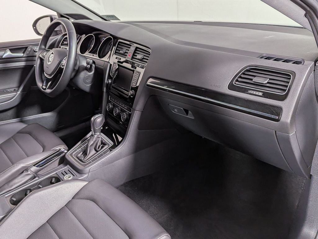 2015 Volkswagen Golf SportWagen S