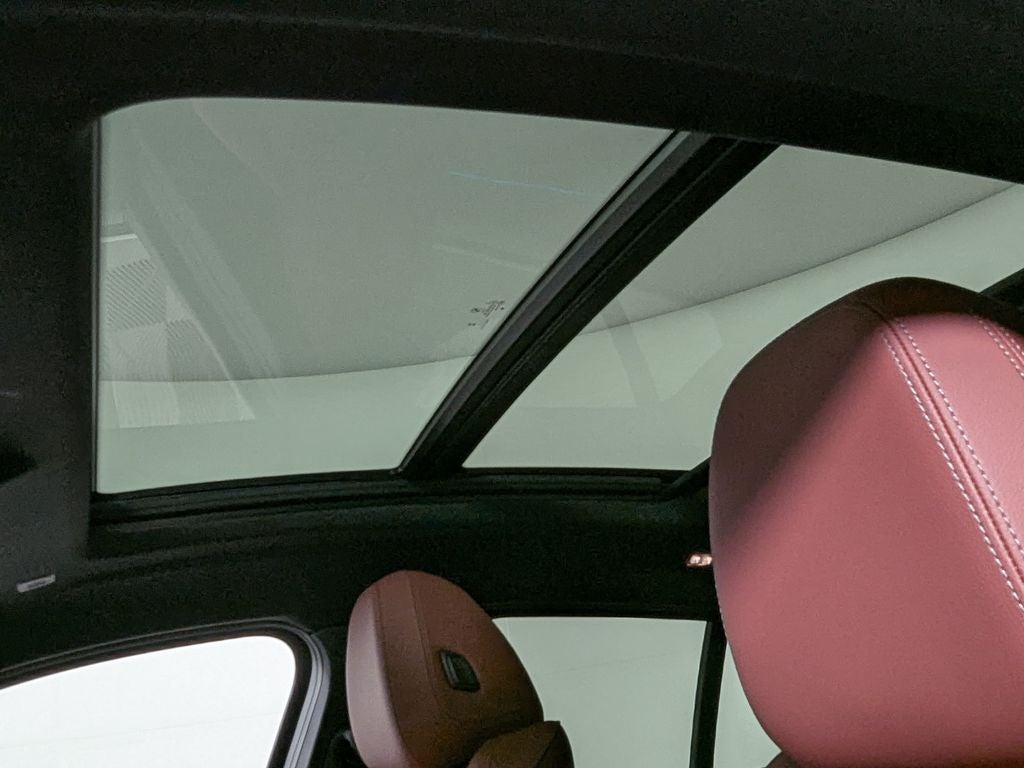 2025 BMW X4 xDrive30i