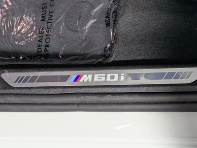 2024 BMW X7 M60i