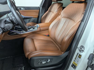 2024 BMW X7 M60i