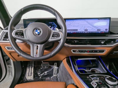 2024 BMW X7 M60i