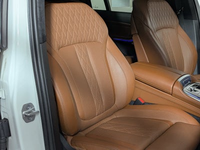 2024 BMW X7 M60i
