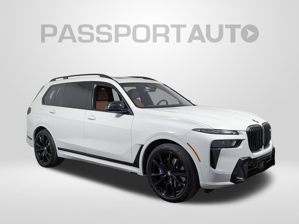 2024 BMW X7 M60i