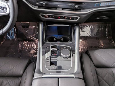 2024 BMW X6 xDrive40i