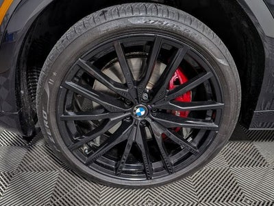 2025 BMW X6 xDrive40i
