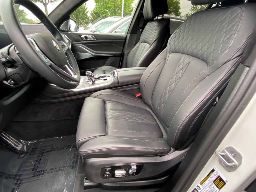 2026 BMW X7 ALPINA XB7