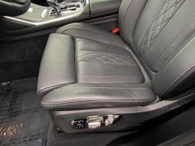 2026 BMW X7 ALPINA XB7