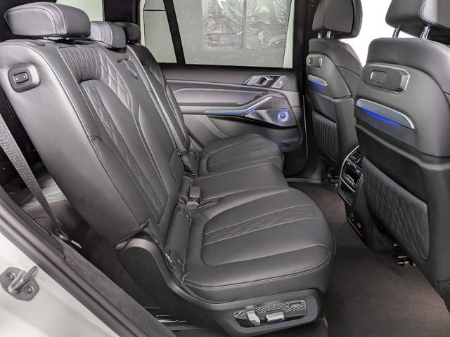 2026 BMW B7 ALPINA XB7