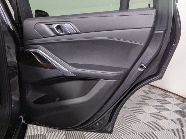 2021 BMW X6 sDrive40i