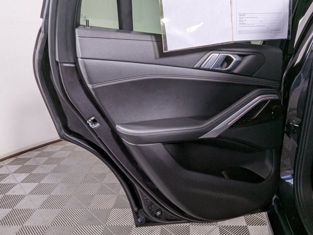 2021 BMW X6 sDrive40i