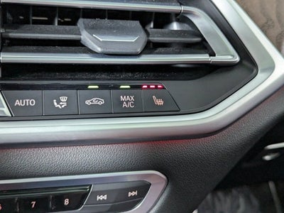 2022 BMW X6 xDrive40i