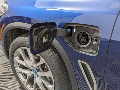 2023 BMW X5 xDrive45e