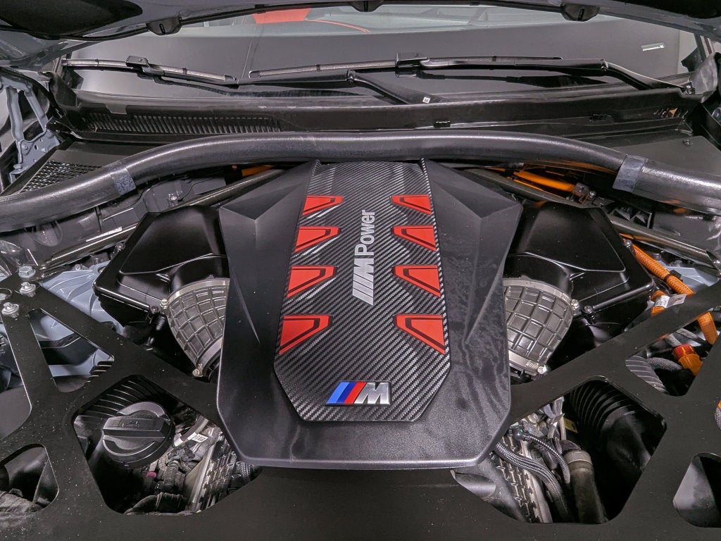2024 BMW XM Label