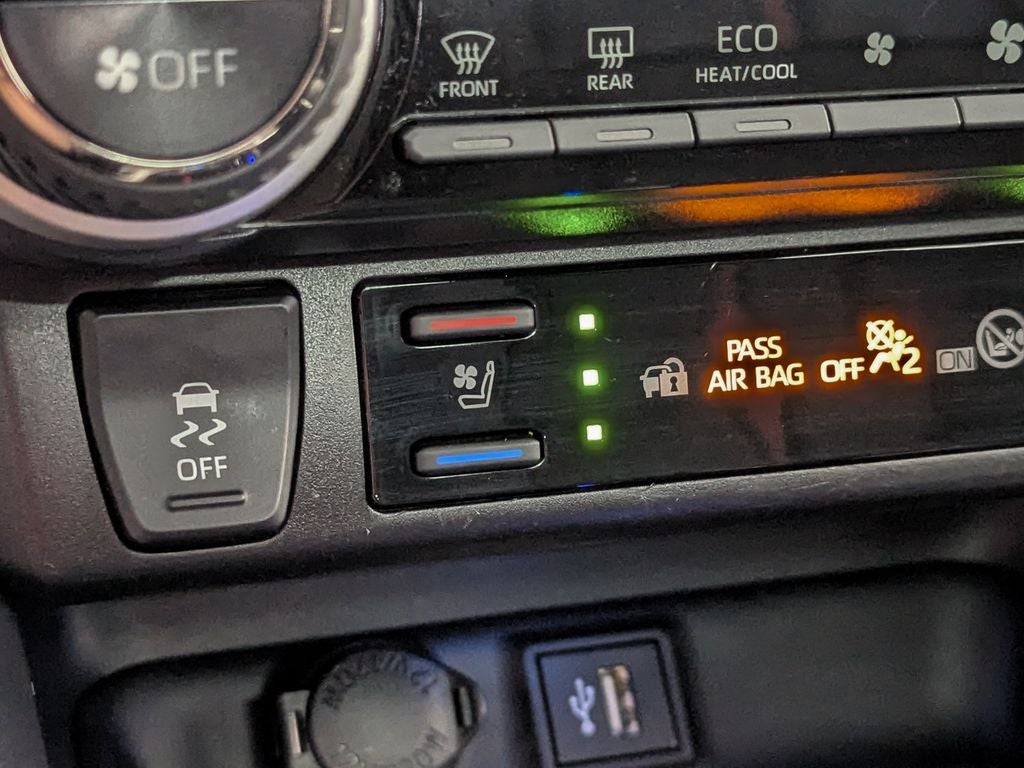 2024 Toyota RAV4 Prime XSE