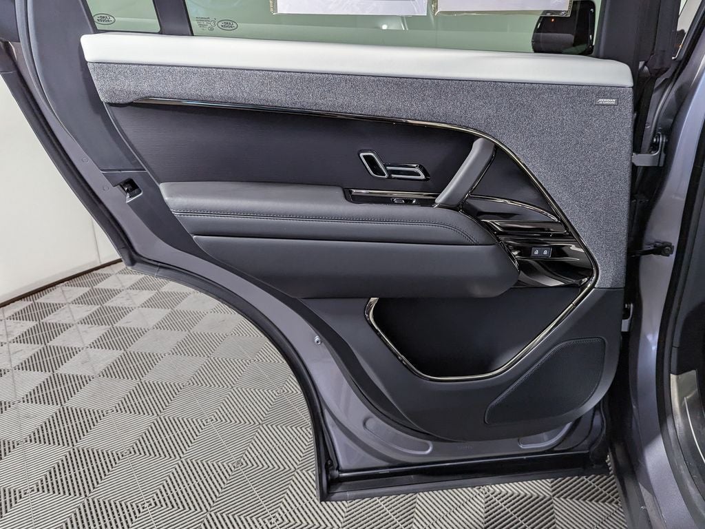2025 Land Rover Range Rover Sport Plug-in Hybrid Dynamic SE